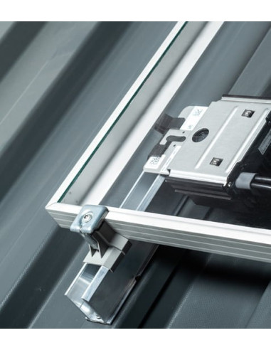 Kit de Fixation 9 panneaux solaires pour toit en bac acier | Orientation : Portrait -  ESDEC  | SoluSun